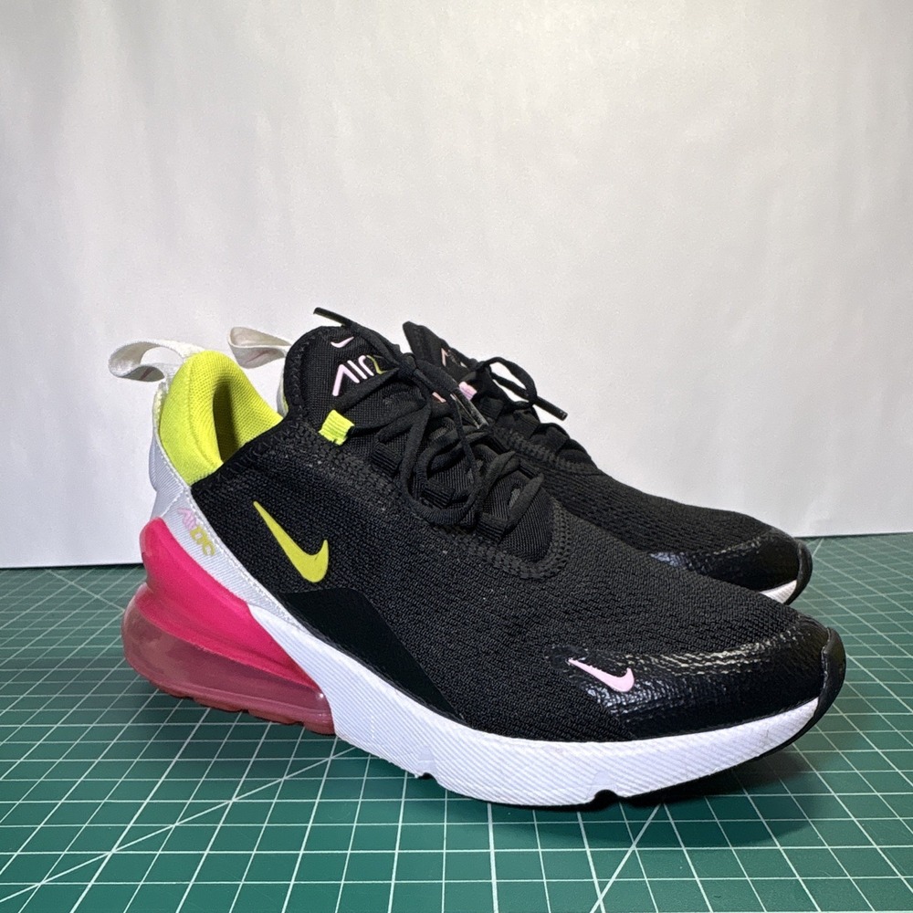 Nike Air Max 270 Women's Size 7 "Black Cyber Pink" CI5770-001